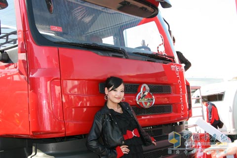 2010北京車(chē)展東風(fēng)柳汽車(chē)模