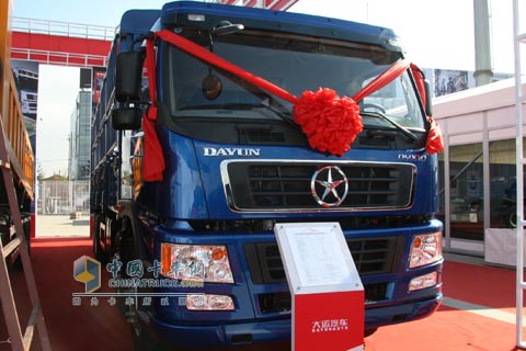 2010北京車展大運(yùn)CGC5310載貨車