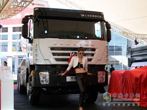 上汽依維柯紅巖杰獅的靚麗車模