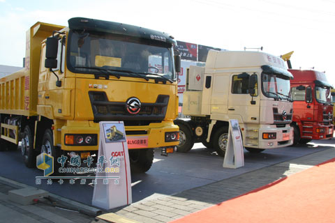 2010北京車展長(zhǎng)安重汽展館