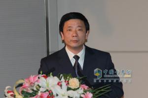 濰柴動(dòng)力再制造公司總經(jīng)理李峰發(fā)言