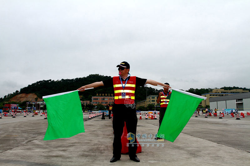 乘龍汽車(chē)杯首屆全國(guó)中卡極限挑戰(zhàn)賽--廣州站現(xiàn)場(chǎng)