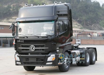東風商用車 天龍重卡 420馬力 6×4 牽引車 DFL4251A10