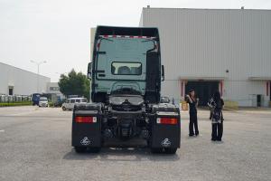 東風(fēng)柳汽乘龍 H5V 460馬力 6x4 輕量化牽引車(chē)