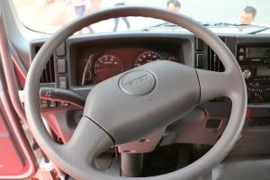 慶鈴 VC46重卡 350馬力 6X4 國(guó)四 牽引車(QL4250UKCZ)