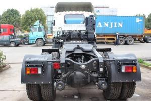 慶鈴 VC46重卡 350馬力 6X4 國(guó)四 牽引車(QL4250UKCZ)