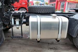 慶鈴 VC46重卡 350馬力 6X4 國(guó)四 牽引車(QL4250UKCZ)