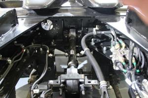 慶鈴 VC46重卡 350馬力 6X4 國(guó)四 牽引車(QL4250UKCZ)