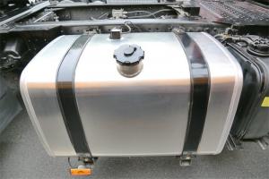 四川現(xiàn)代 致道800W重卡 350馬力 4X2國(guó)五 牽引車(chē)(CNJ4180KPG36V)
