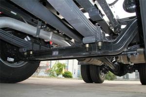 一汽解放柳特 新安捷(L5R)重卡 350馬力 6X4 國五LNG牽引車(CA4253N2E5R5T1A92)