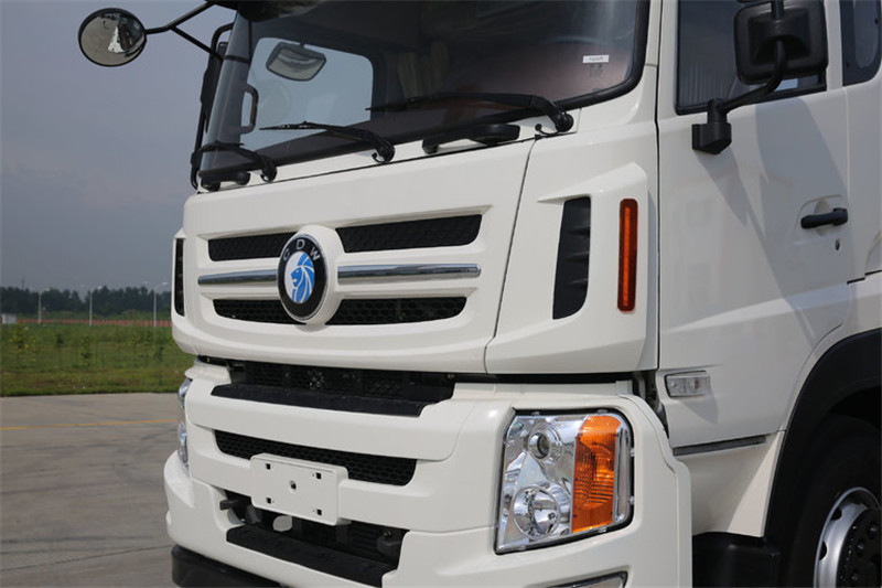 重汽王牌 W5B重卡 340馬力 6X4 國五牽引車(12檔)(CDW重汽王牌 W5B重卡 340馬力 6X4 國五牽引車(12檔)(CDW4250A1T5)4250A1T5)