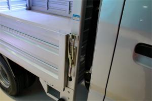 重汽王牌 W1系 1.8L 61馬力 柴油 2.5米 國四雙排欄板微卡(CDW5030CCYS3M4)