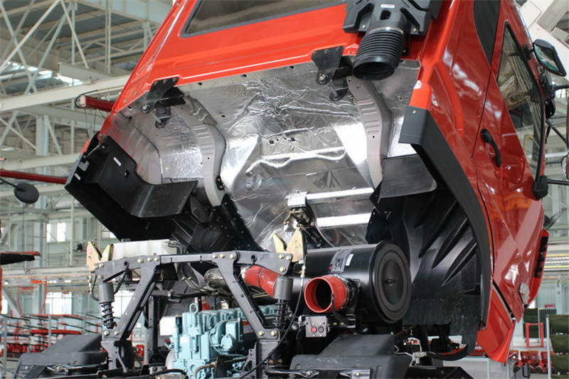 重汽王牌 W5G重卡 340馬力 6X4 5.6米 國(guó)四自卸車(chē)(CDW3250A2S4)