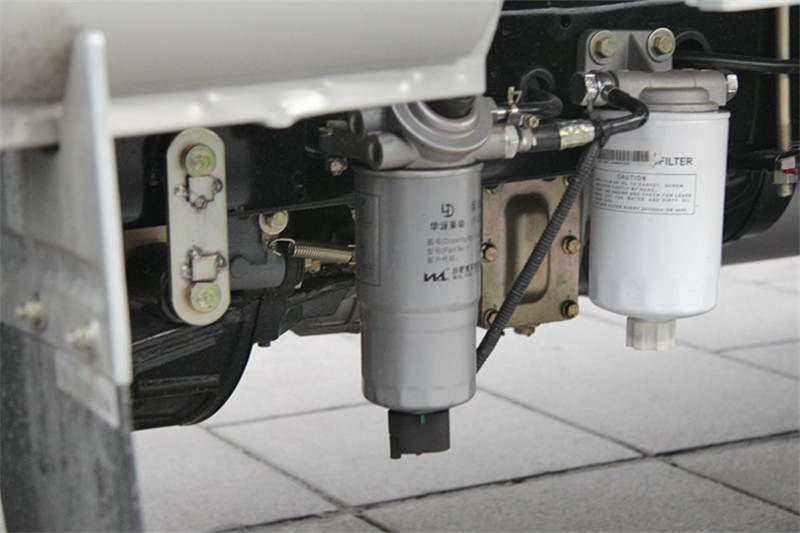 唐駿歐鈴 賽菱A6 1.2L 88馬力 汽油 2.7米 國五單排欄板微卡(ZB1030ADC3V)