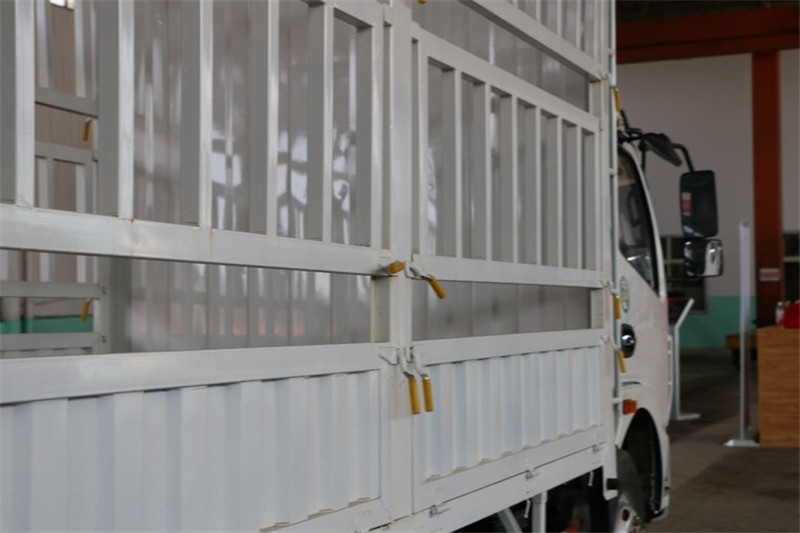 東風(fēng) 凱普特K6-L 141馬力 4.2米 國(guó)五單排倉柵載貨車(EQ5041CCY8BD2AC)