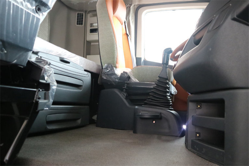 福田 歐曼EST重卡 460馬力 國五6X4牽引車(BJ4259SN福田 歐曼EST重卡 460馬力 國五6X4牽引車(BJ4259SNFKB-AA)KB-AA)