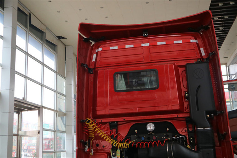 福田 歐曼EST重卡 460馬力 國五6X4牽引車(BJ4259SNFKB-AA)