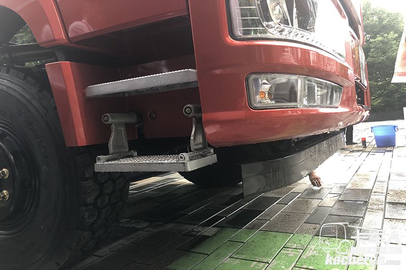 解放 新J6 500馬力 8×4自卸車(chē)