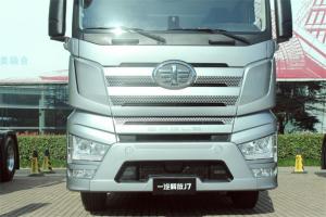 一汽解放 J7重卡 豪華型 550馬力 6X2R 國五AMT自動(dòng)擋牽引車(CA4250P77K25T2E5)