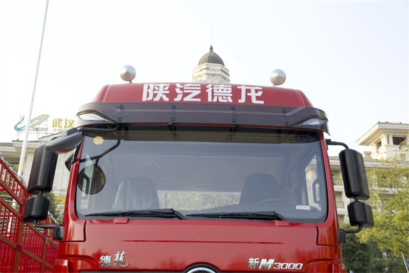 陜汽重卡 德龍新M3000 輕量化版 460馬力 6X4 國五牽引車(SX4250MC4)