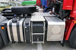 陜汽重卡 德龍X5000 550馬力 6X4 國五牽引車(SX4250XC4Q2)