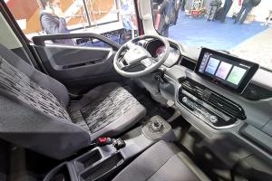 上汽躍進 快運C500-33 150馬力 4×2 國六 載貨車底盤（SH1043ZFDDWZ1）
