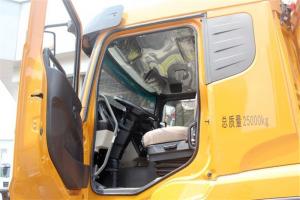 中國(guó)重汽 斯太爾D7B重卡 380馬力 8X4 國(guó)五 5.6米自卸車(ZZ3313N2561E1N)