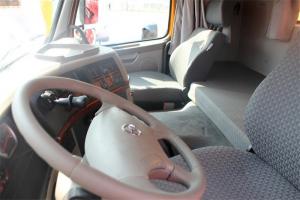 大運(yùn) 新N8E重卡 350馬力 8X4 國(guó)五6.8米自卸車(chē)(CGC3310D5DDAD)