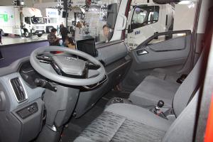 上汽躍進 快運C500-33 150馬力 4×2 國六 載貨車底盤（SH1043ZFDDWZ1）