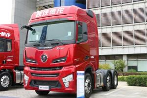 陜汽重卡 德龍X6000 500馬力 6X2 國五AMT自動擋牽引車(中提升)(SX4250GC3)