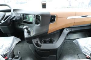 陜汽重卡 德龍X6000 500馬力 6X2 國五AMT自動擋牽引車(中提升)(SX4250GC3)