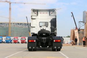 一汽解放 J7重卡 550馬力 4X2 國五AMT自動(dòng)擋牽引車(白色)(CA4180P77K25E5)