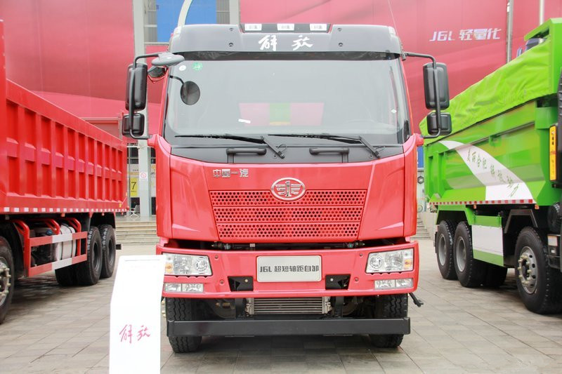一汽解放 J6L重卡 280馬力 8X4 6米 國(guó)五自卸車(CA3310P62K1LT4E5)