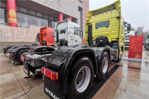 中國重汽 汕德卡SITRAK G7W 經(jīng)典版 460馬力 6X4 國六牽引車(ZZ4256N324WE1)