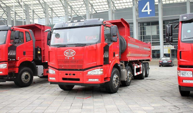 一汽解放 J6P重卡 375馬力 8X4 7.2米 國五自卸車(CA5310ZLJP66K2L3T4E5)