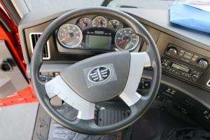 一汽解放青汽 天V重卡 400馬力 6X4 國五LNG牽引車(3.7速比)(CA4258P2K15T1NE5A80)