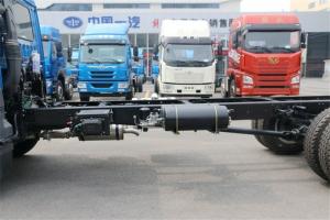 一汽解放青汽 龍V中卡 180馬力 4X2 6.2米 國五倉柵式載貨車(CA5181CCYPK2E5A80)
