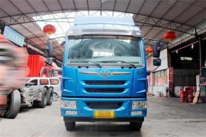 一汽解放青汽 龍V中卡 220馬力 6X2 9.65米 國五廂式載貨車(CA5250XYKPK2L7T3E5A80)