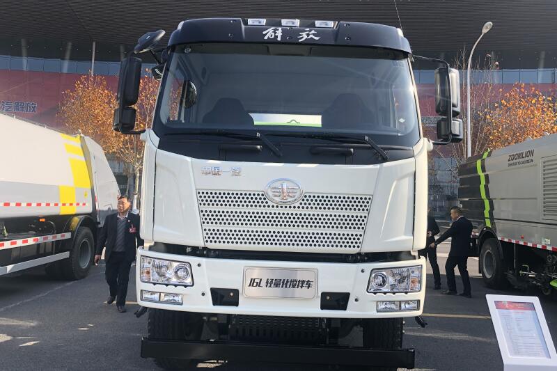 一汽解放 J6L 320馬力 8×4 國五攪拌車（CA5310GJBP6K2T4E5）
