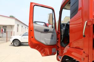 東風(fēng)商用車 天錦VR 180馬力 4X2 6.75米 國五欄板載貨車(DFH1180BX3JV)