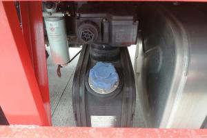 東風(fēng)商用車 天錦VR中卡 2019款 210馬力 4X2 8米 國五廂式載貨車(DFH5180XXYBX2DV)
