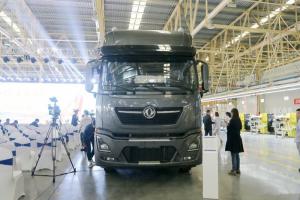 東風商用車 新天龍KL重卡 465馬力 6X4 國五牽引車(485后橋)(DFH4250D)