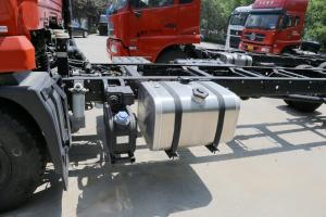 東風(fēng)商用車 天錦中卡 180馬力 4X2 6.75米 國五倉柵式載貨車(DFH5160CCYBX1JVA)