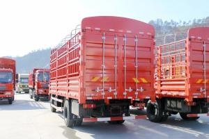 東風(fēng)商用車 天錦中卡 180馬力 4X2 6.75米 國五倉柵式載貨車(DFH5180CCYBX3JV)