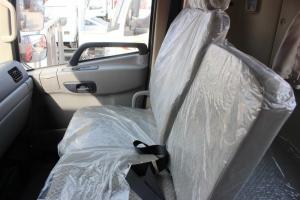 東風(fēng)商用車 天錦中卡 180馬力 4X2 6.75米 國五廂式載貨車(DFH5180XXYBX1DV)