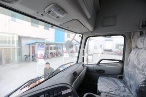 東風(fēng)商用車 天龍重卡 輕贏版 350馬力 8X4 9.6米 國五欄板載貨車(DFH1310A1)