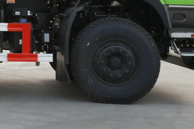 東風(fēng)商用車 天龍KC重卡 420馬力 6X4 5.8米 國五自卸車(DFH3250A8)