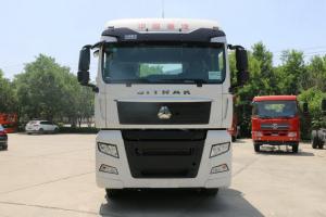 中國重汽 汕德卡SITRAK C7H重卡 460馬力 6X4 國五危險(xiǎn)品牽引車(ZZ4256V324HE1W)