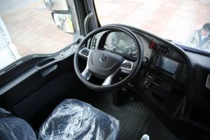 中國重汽 汕德卡SITRAK G7W重卡 經(jīng)典版 460馬力 6X4 國五牽引車(ZZ4256N324WE1)