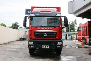 中國(guó)重汽 汕德卡SITRAK C5H重卡 310馬力 8X4 9.52米 國(guó)五廂式載貨車(chē)(ZZ5316XXYN466GE1)